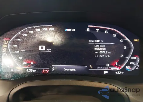 2022 BMW M3 Competition z USA, uszkodzony, nr VIN WBS33AY04NFN11206